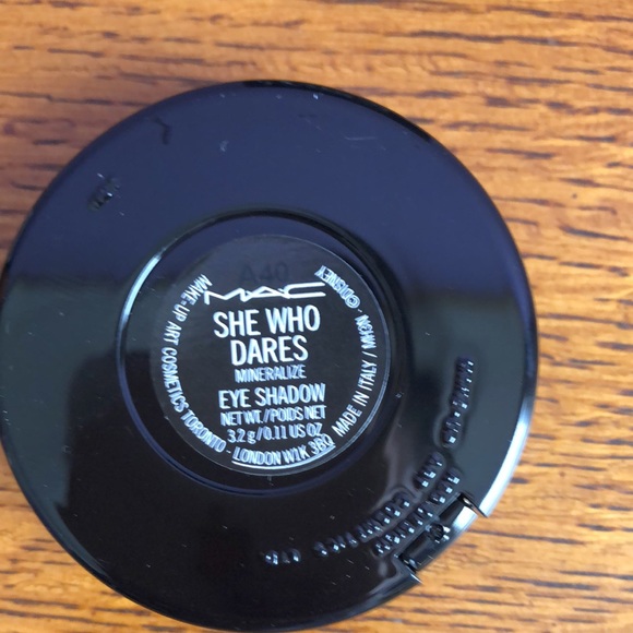 MAC Disney Villains Maleficent Orginal Collection - Picture 5 of 5